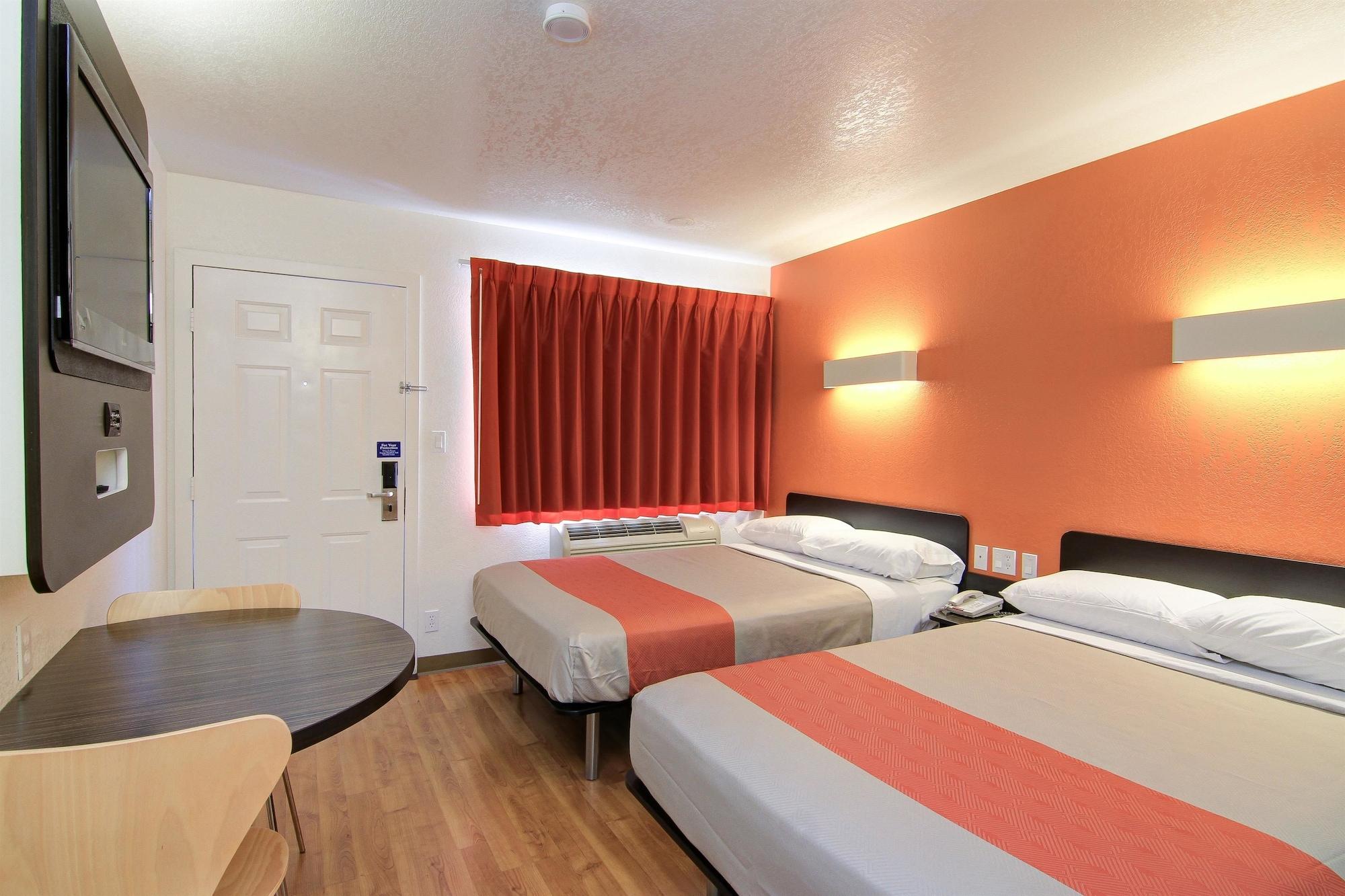 Motel 6 Old Town Scottsdale Fashion Square Exterior foto